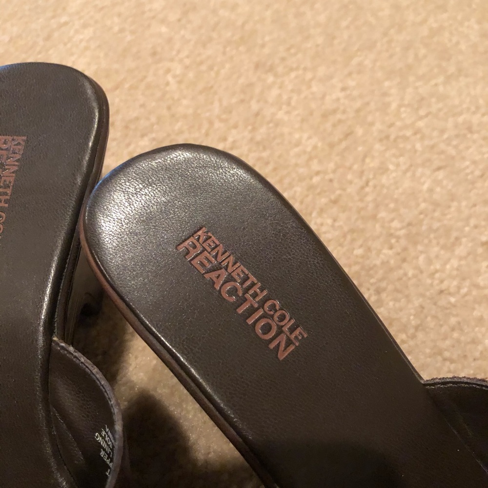 Kenneth Cole brown shoes